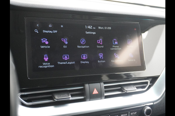 Kia e-Niro Edition 64 kWh VAN: 25.900,- VOOR 22.440,- UW HERFSTVOORDEEL: 3.460,- SOH 100% | recent onderhoud bij Kia gehad | Rijklaar + 12 mnd BOVAG garantie |