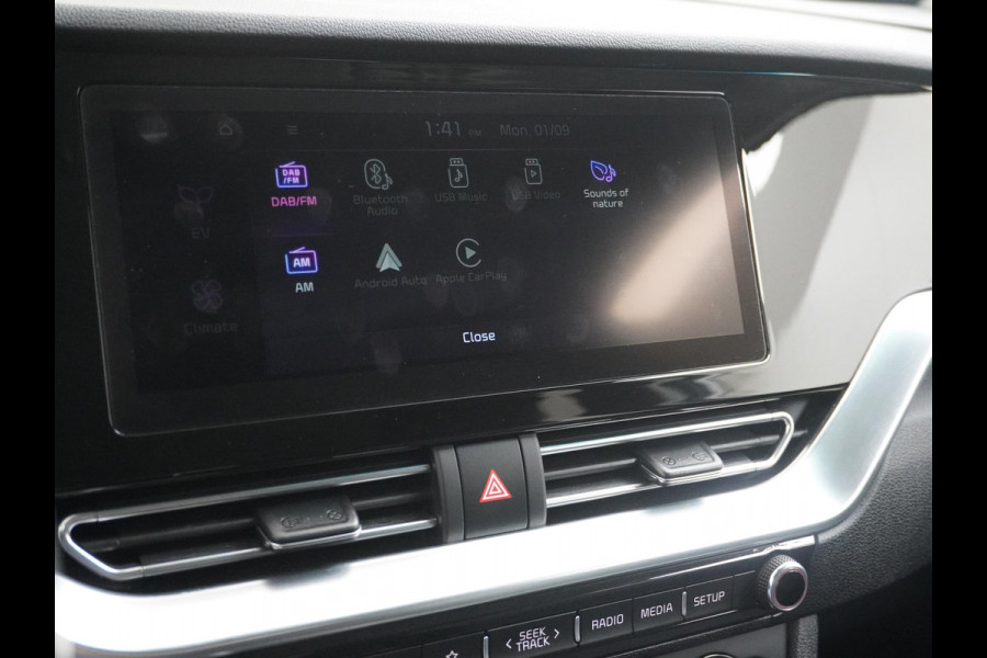 Kia e-Niro Edition 64 kWh VAN: 25.900,- VOOR 22.440,- UW HERFSTVOORDEEL: 3.460,- SOH 100% | recent onderhoud bij Kia gehad | Rijklaar + 12 mnd BOVAG garantie |