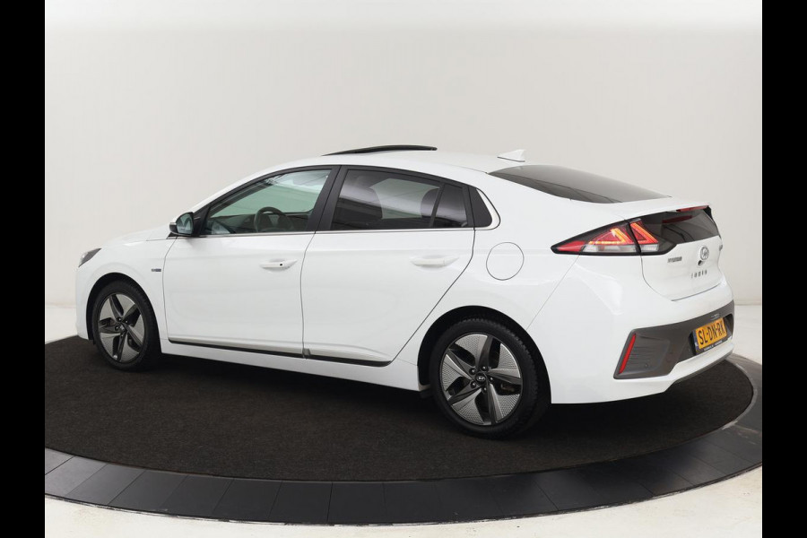 Hyundai IONIQ 1.6 GDI Hybrid Premium | Schuifdak | Stoelventilatie | Leder | Adaptive cruise | Infinity Sound | Camera | Carplay | Memory | Navigatie | Stoel & stuurverwarming