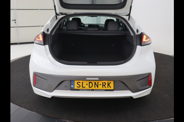 Hyundai IONIQ 1.6 GDI Hybrid Premium | Schuifdak | Stoelventilatie | Leder | Adaptive cruise | Infinity Sound | Camera | Carplay | Memory | Navigatie | Stoel & stuurverwarming