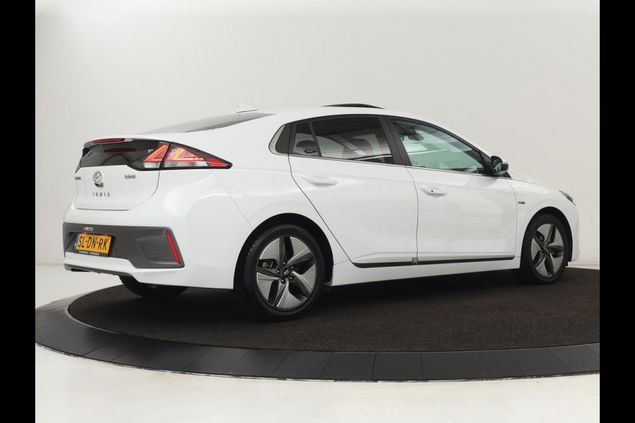 Hyundai IONIQ 1.6 GDI Hybrid Premium | Schuifdak | Stoelventilatie | Leder | Adaptive cruise | Infinity Sound | Camera | Carplay | Memory | Navigatie | Stoel & stuurverwarming
