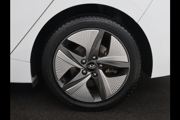 Hyundai IONIQ 1.6 GDI Hybrid Premium | Schuifdak | Stoelventilatie | Leder | Adaptive cruise | Infinity Sound | Camera | Carplay | Memory | Navigatie | Stoel & stuurverwarming