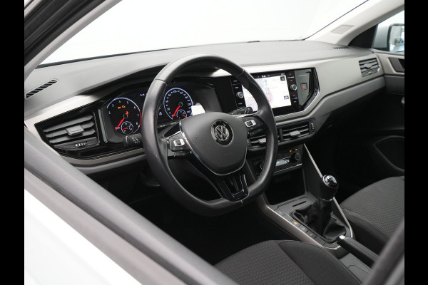 Volkswagen Polo 1.0 TSI 95pk Comfortline Business Navigatie Pdc Acc Park Assist Clima Carplay 106