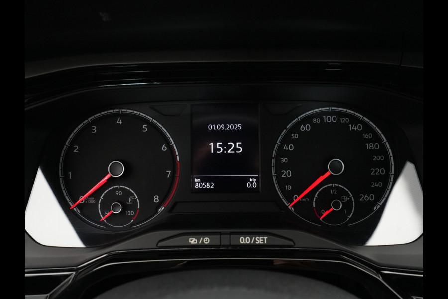 Volkswagen Polo 1.0 TSI 95pk Comfortline Business Navigatie Pdc Acc Park Assist Clima Carplay 106