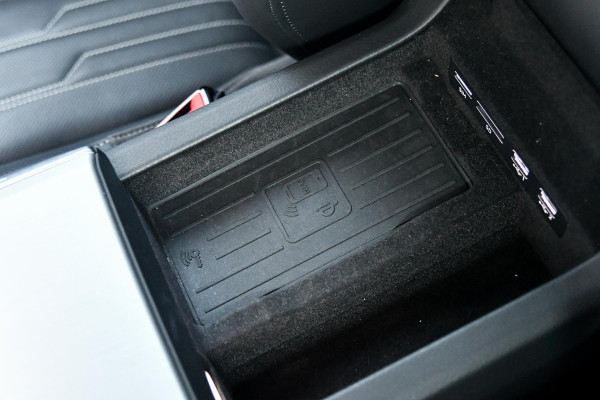Audi A6 Avant 55 TFSI quattro Design Pro Line Plus. Luchtvering, Massage, Koeling, Softcl, ACC, Memory, 360 3D, Keyless, Trekhaak!