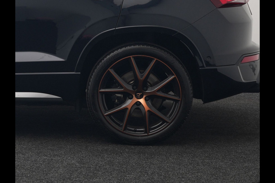 CUPRA Ateca 2.0 TSI 4DRIVE 301pk Dealer O.H | Adaptive Cruise | 360 Camera | Beats Audio | Alcantara Sportstoelen Verwarmd | Keyless | Stuur Verwarmd | Blis | Apple Carplay | Navigatie | Sfeerverlichting | DAB |