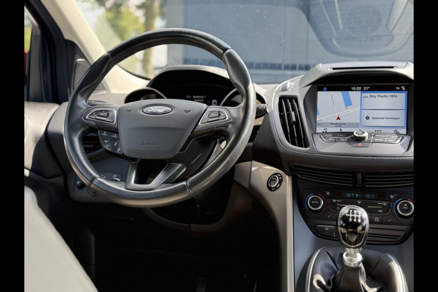 Ford Kuga 1.5 EcoBoost Titanium 2e Eigenaar,Dealer Onderhouden,Leder,Navi,Camera,Clima,Cruise,Stoelverwarming,6 Bak,150pk,Nieuwe Apk bij Aflevering