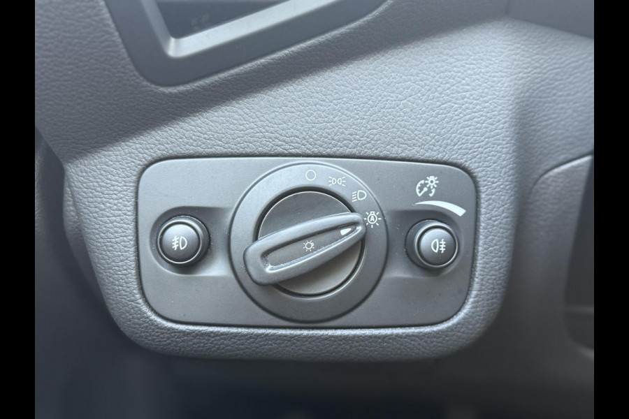Ford Kuga 1.5 EcoBoost Titanium 2e Eigenaar,Dealer Onderhouden,Leder,Navi,Camera,Clima,Cruise,Stoelverwarming,6 Bak,150pk,Nieuwe Apk bij Aflevering