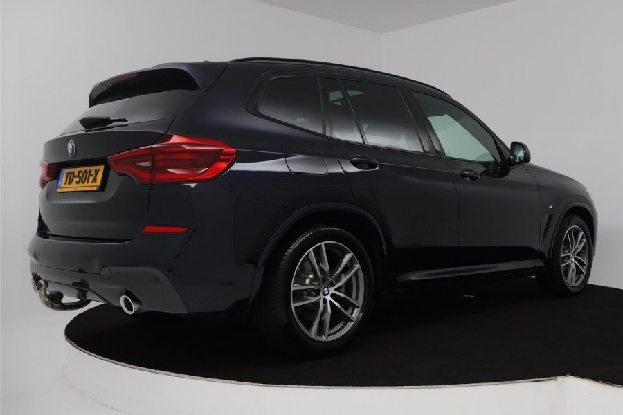 BMW X3 XDrive20i High Executive (PANORAMADAK, TREKHAAK, SFEER, NAVIGATIE, STOELVERWARMING, AUTOMAAT, DEALER ONDERHOUDEN)