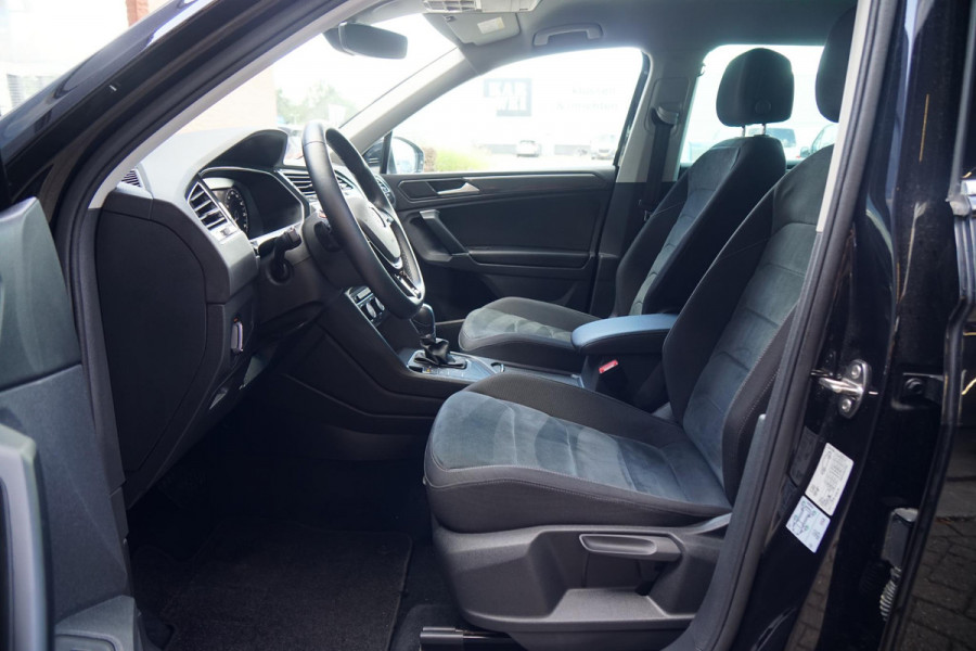 Volkswagen Tiguan 1.4 TSI ACT Highline AUT. + CAMERA / TREKHAAK / VIRTUAL COCKPIT / 1e EIGENAAR
