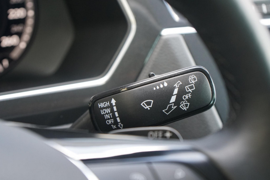 Volkswagen Tiguan 1.4 TSI ACT Highline AUT. + CAMERA / TREKHAAK / VIRTUAL COCKPIT / 1e EIGENAAR