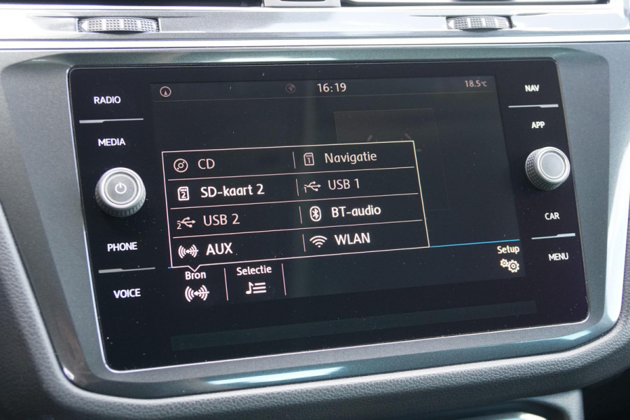Volkswagen Tiguan 1.4 TSI ACT Highline AUT. + CAMERA / TREKHAAK / VIRTUAL COCKPIT / 1e EIGENAAR