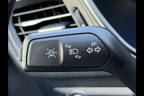 Ford Kuga BWJ 2022 | 2.5 PHEV 225PK ST-Line X | CLIMA | NAVI | HALF LEER | CARPLAY | CAMERA | PRIVACY GLASS | PDC