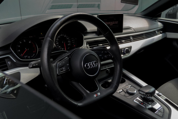 Audi A5 Sportback 2.0 TFSI MHEV Sport S-line Edition | S-LINE INTERIEUR | STOELVERWARMING | NAVIGATIE | AFGEVLAKT SPORTSTUUR