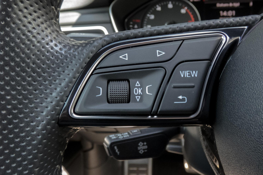 Audi A5 Sportback 2.0 TFSI MHEV Sport S-line Edition | S-LINE INTERIEUR | STOELVERWARMING | NAVIGATIE | AFGEVLAKT SPORTSTUUR