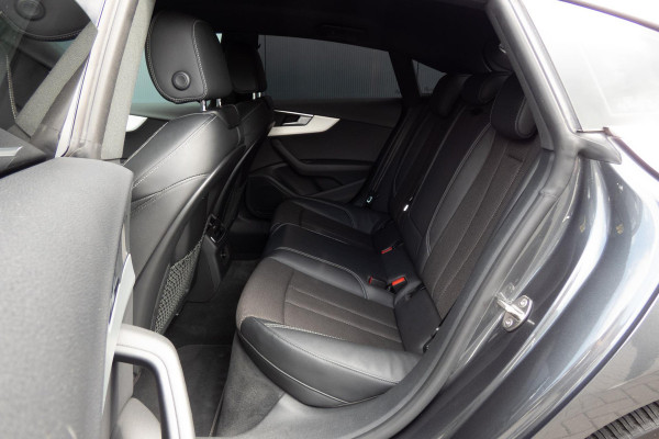 Audi A5 Sportback 2.0 TFSI MHEV Sport S-line Edition | S-LINE INTERIEUR | STOELVERWARMING | NAVIGATIE | AFGEVLAKT SPORTSTUUR