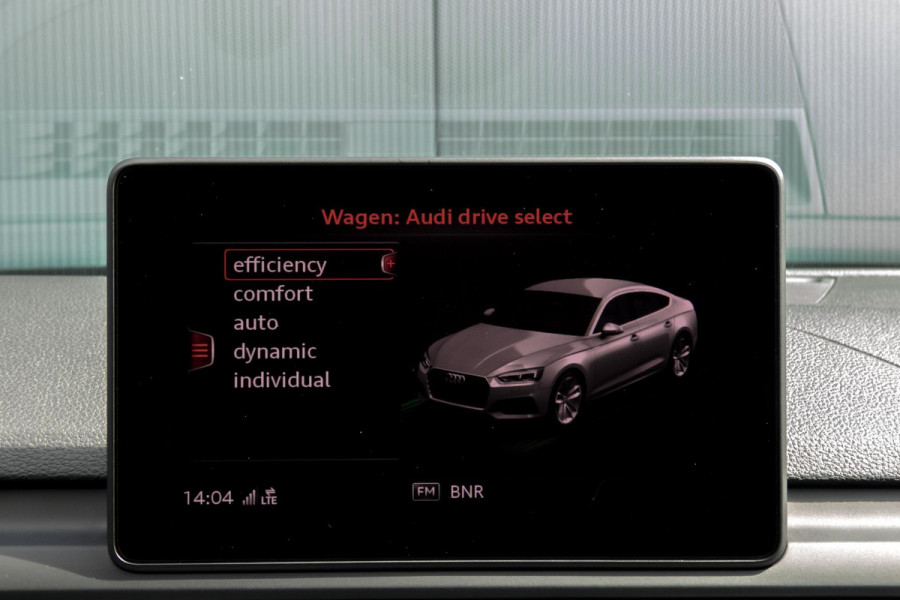 Audi A5 Sportback 2.0 TFSI MHEV Sport S-line Edition | S-LINE INTERIEUR | STOELVERWARMING | NAVIGATIE | AFGEVLAKT SPORTSTUUR
