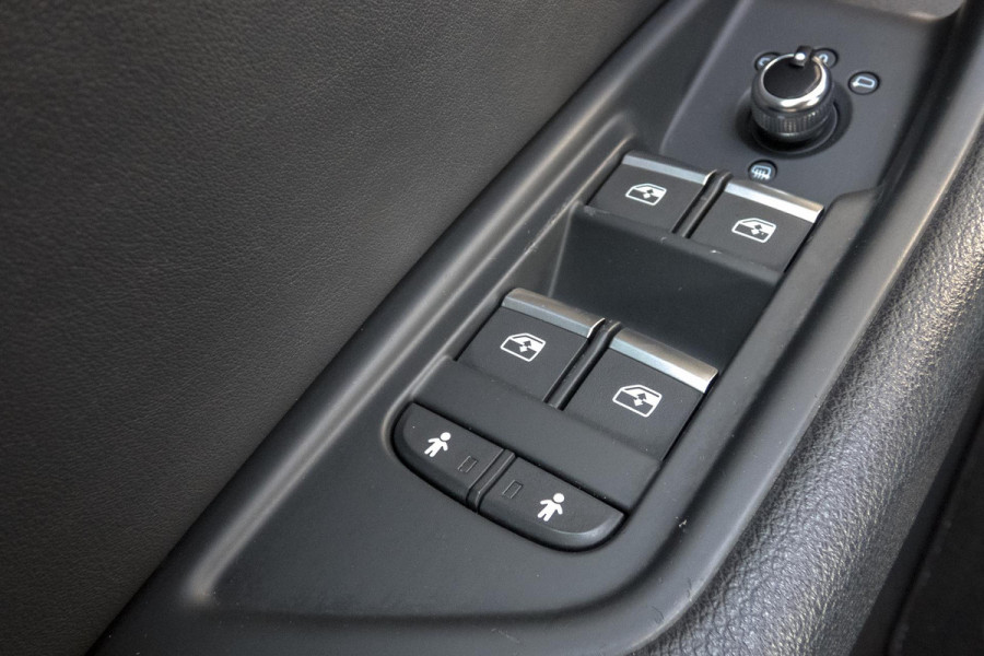 Audi A5 Sportback 2.0 TFSI MHEV Sport S-line Edition | S-LINE INTERIEUR | STOELVERWARMING | NAVIGATIE | AFGEVLAKT SPORTSTUUR