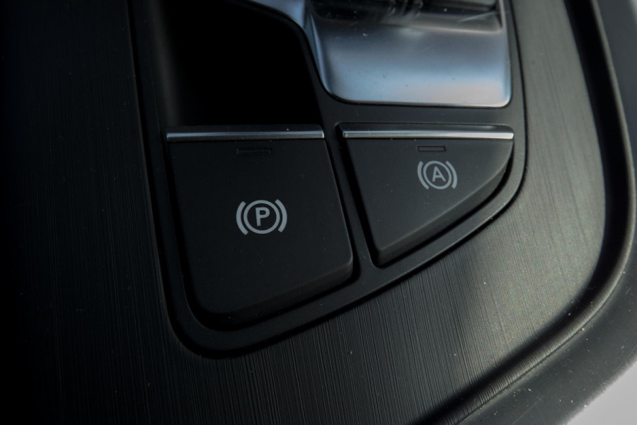 Audi A5 Sportback 2.0 TFSI MHEV Sport S-line Edition | S-LINE INTERIEUR | STOELVERWARMING | NAVIGATIE | AFGEVLAKT SPORTSTUUR