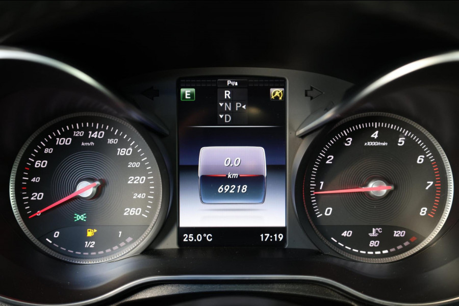 Mercedes-Benz GLC Coupé 250 4MATIC AMG Line LED/SFEER/PANORAMADAK/LEER+S.VERWARMING/KEYLES/22"/CAM/ACC/ECC/12 MDN GARANTIE!