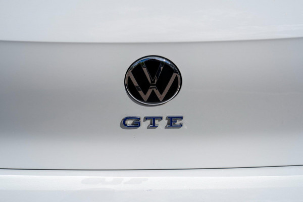 Volkswagen Golf 1.4 eHybrid GTE | Prijs rijklaar incl. 12 mnd garantie |Navi Rode remklauwen Carplay Ledverlichting