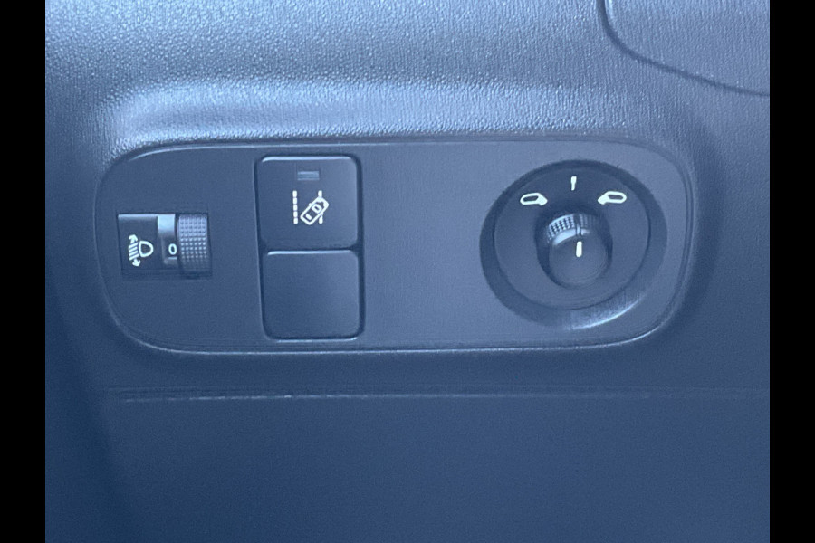 Citroën C3 1.2 PureTech Feel 105g Nav/Cruise PDC Clima NL-Auto Voll.Onderhouden!