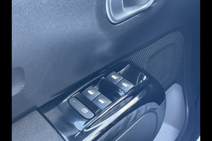 Citroën C3 1.2 PureTech Feel 105g Nav/Cruise PDC Clima NL-Auto Voll.Onderhouden!