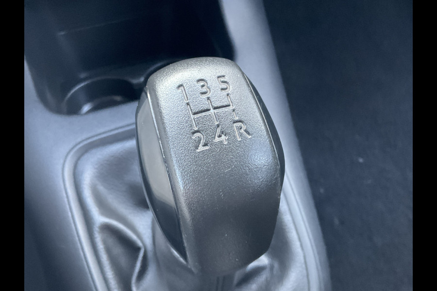 Citroën C3 1.2 PureTech Feel 105g Nav/Cruise PDC Clima NL-Auto Voll.Onderhouden!