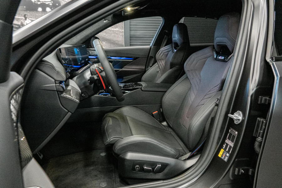 BMW 5 Serie M5 *Ultimate-Pakket / Bowers & Wilkins / Keramisch / M-Carbon in- & exterieur / Stoelventilatie / Memory*