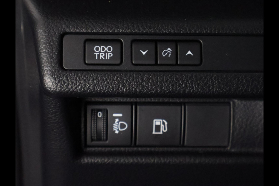 Lexus LBX Business Line Pro 2WD | Dodehoek detectie | Stuur- & Stoelverwarming | Navigatie | Parkeersensoren