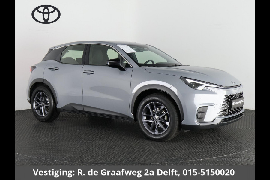 Lexus LBX Business Line Pro 2WD | Dodehoek detectie | Stuur- & Stoelverwarming | Navigatie | Parkeersensoren
