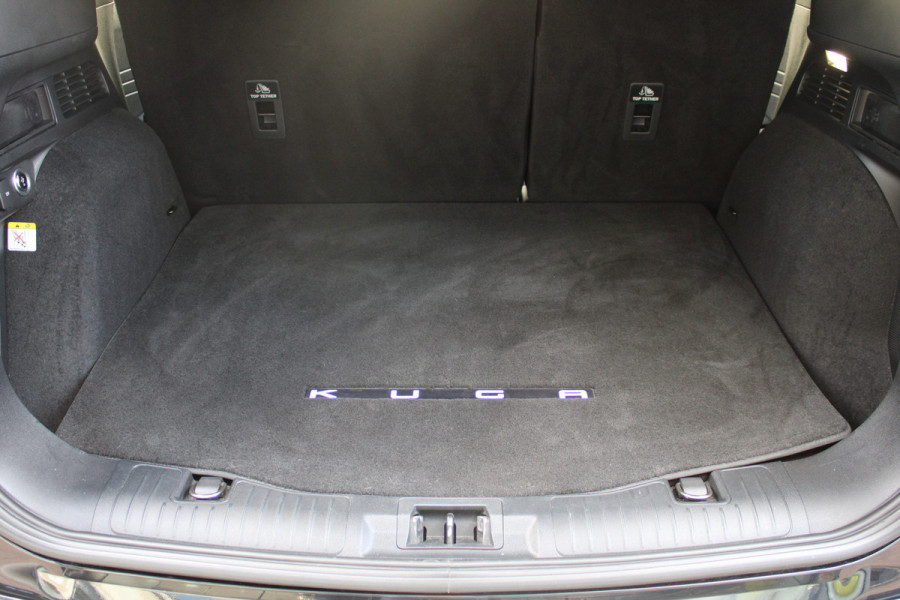 Ford Kuga 2.5 PHEV ST-Line X | AGR | Trekhaak | BLIS | B&O | Head-up | Camera
