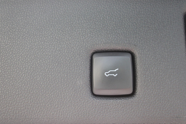 Ford Kuga 2.5 PHEV ST-Line X | AGR | Trekhaak | BLIS | B&O | Head-up | Camera