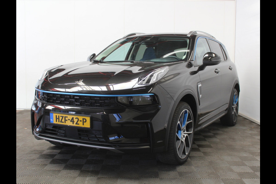 Lynk & Co 01 1.5 8X OP VOORRAAD V.A. 40.000 KM | CARPLAY | 360CAMERA | DAB | PANODAK | LED | STOELVERW | ADAPCRUISE | WIFI