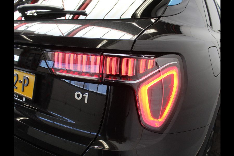 Lynk & Co 01 1.5 8X OP VOORRAAD V.A. 40.000 KM | CARPLAY | 360CAMERA | DAB | PANODAK | LED | STOELVERW | ADAPCRUISE | WIFI