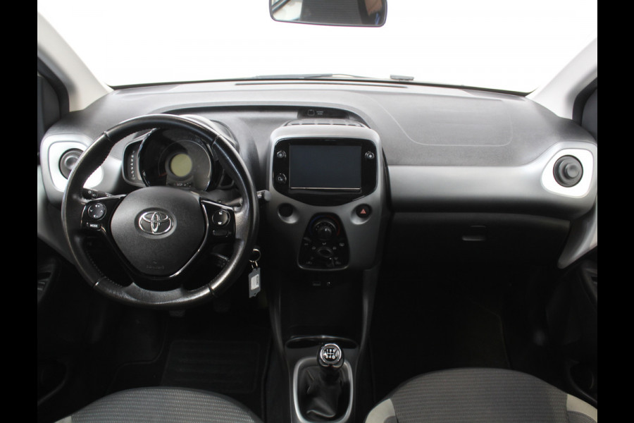Toyota Aygo 1.0 VVT-i x-play CARPLAY | AIRCO | LED | CAMERA | STB | ISOFIX