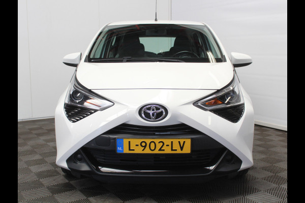 Toyota Aygo 1.0 VVT-i x-play CARPLAY | AIRCO | LED | CAMERA | STB | ISOFIX