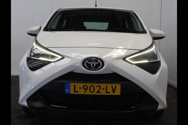 Toyota Aygo 1.0 VVT-i x-play CARPLAY | AIRCO | LED | CAMERA | STB | ISOFIX