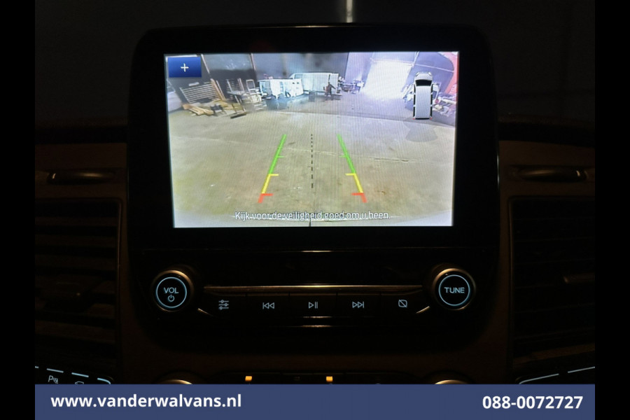 Ford Transit 2.0 TDCI 130pk L2H2 Euro6 Airco | Camera | Navigatie | Apple Carplay | Android Auto LED, Cruiscontrol, Verwarmde Voorruit, Parkeersensoren, Bijrijdersbank