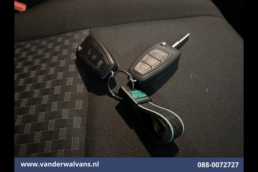 Ford Transit 2.0 TDCI 130pk L2H2 Euro6 Airco | Camera | Navigatie | Apple Carplay | Android Auto LED, Cruiscontrol, Verwarmde Voorruit, Parkeersensoren, Bijrijdersbank