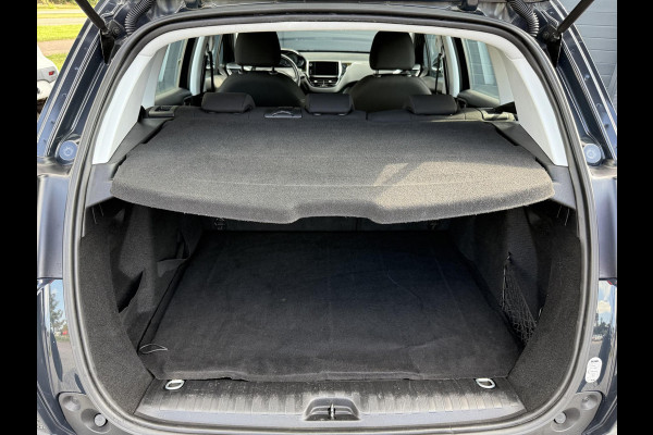 Peugeot 2008 1.2 PureTech Blue Lion 110pk,Trekhaak,2e Eigenaar,Navi,Automaat,Airco,Cruise,Lm velgen,Apk tot 03-2026