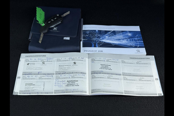 Peugeot 2008 1.2 PureTech Blue Lion 110pk,Trekhaak,2e Eigenaar,Navi,Automaat,Airco,Cruise,Lm velgen,Apk tot 03-2026
