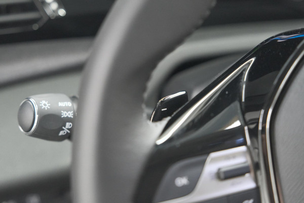 Peugeot 308 SW 1.6 Plug-in Hybrid 180 Allure | Perfecte Staat | 360 Camera | Adaptieve Cruise Control | Navigatie | Apple Carplay