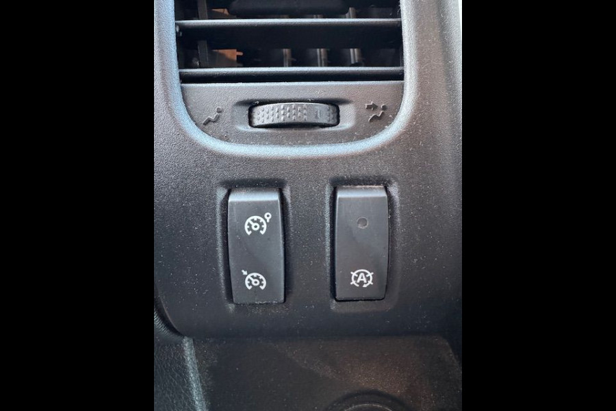 Opel Vivaro 1.6 CDTI 125pk L2 H1 Euro6 Sport Edition EcoFlex 139.000km Airco,Navigatie,Camera