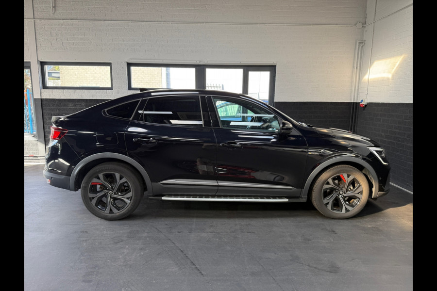 Renault Arkana 1.6 E-Tech Hybrid 145 R.S. Line | Leder/alcantara | Camera | LED | 18 inch | Sfeer | Elektr. stoelen | Carbon
