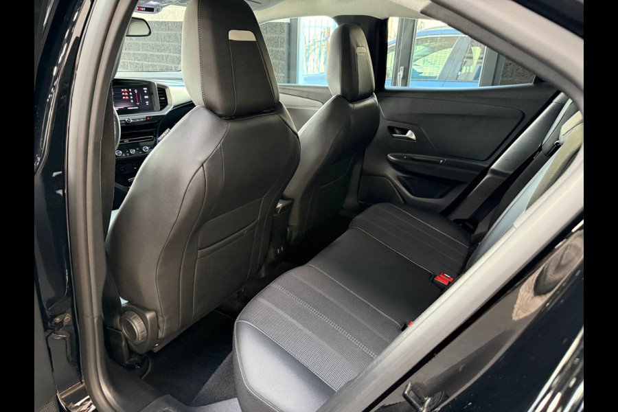 Opel Mokka 1.2 Turbo Elegance | Automaat | Navi | 360 Camera | 1/2 leder | Stoelverwarming | Lane Assist | 1e eigenaar