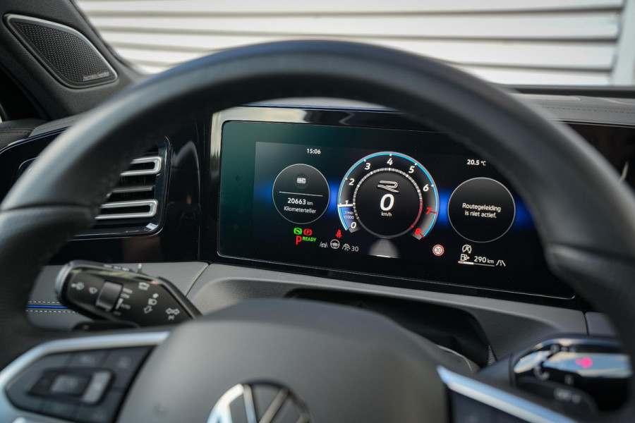 Volkswagen Tiguan 1.5 eTSI R-Line Business Panoramadak Ambient IQ Light Harman/Kardon Sportstoelen HeadUp