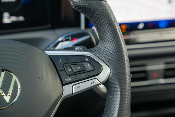 Volkswagen Tiguan 1.5 eTSI R-Line Business Panoramadak Ambient IQ Light Harman/Kardon Sportstoelen HeadUp