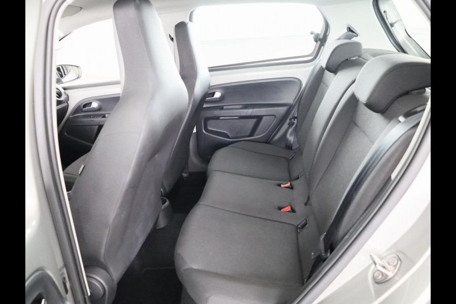 Volkswagen up! 1.0 65PK | Airco | Navigatie via app | Cruise control | Camera | Parkeersensoren