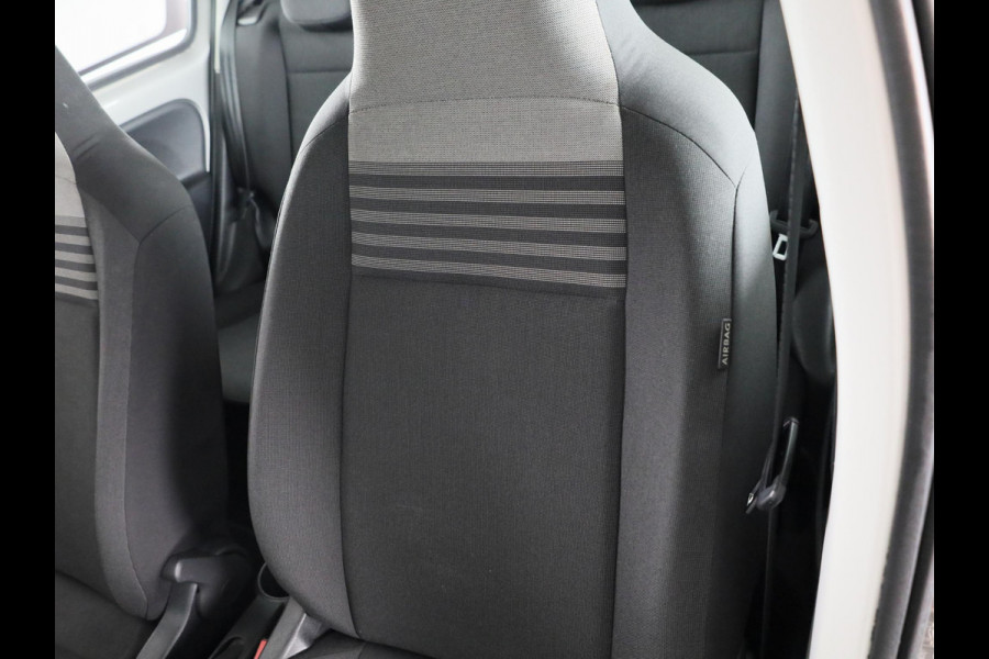 Volkswagen up! 1.0 65PK | Airco | Navigatie via app | Cruise control | Camera | Parkeersensoren